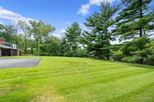 11631 Fallbrook Dr, Town and Country, MO 63131 - Photo 51