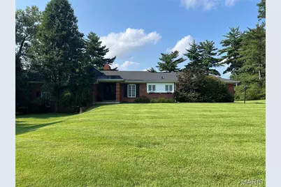 11631 Fallbrook Drive, Town and Country, MO 63131 - Photo 1
