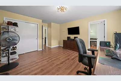 11631 Fallbrook Drive, Town and Country, MO 63131 - Photo 27