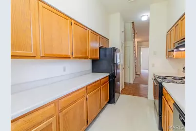 912 Russell Boulevard, Saint Louis, MO 63104 - Photo 7