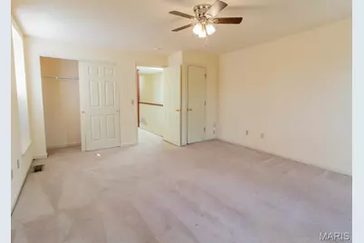 912 Russell Boulevard, Saint Louis, MO 63104 - Photo 31