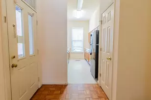 912 Russell Blvd, Saint Louis, MO 63104 - Photo 5
