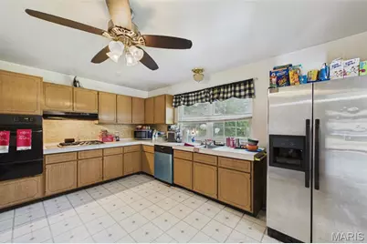 1331 Coppergate Lane, Saint Louis, MO 63138 - Photo 7