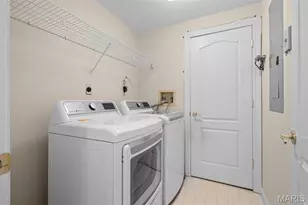 750 S Hanley Rd, Clayton, MO 63105 - Photo 21