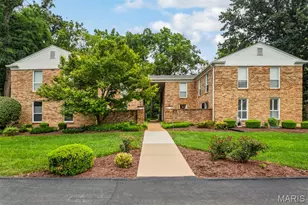 418 Colony Woods Dr, Kirkwood, MO 63122 - Photo 1