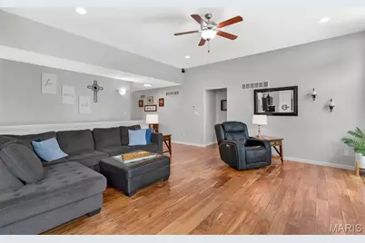 802 Railway Circle, Wentzville, MO 63385 - Photo 15
