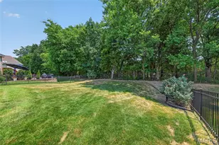 326 Country Trail Dr, Lake Saint Louis, MO 63367 - Photo 67