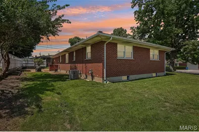 1 Elmwood Court, Saint Charles, MO 63301 - Photo 47