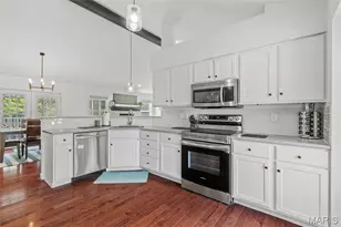 3105 Post Run Dr, O'Fallon, MO 63368 - Photo 9