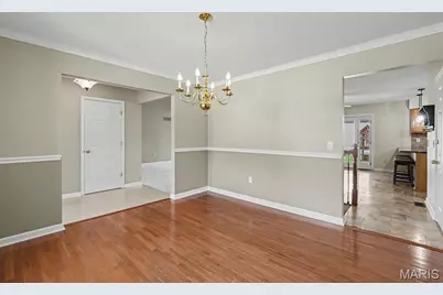 304 Thoroughbred Trail, Saint Peters, MO 63376 - Photo 5