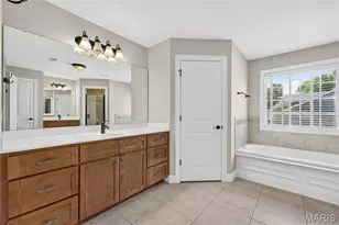824 N Harrison Ave, Kirkwood, MO 63122 - Photo 17