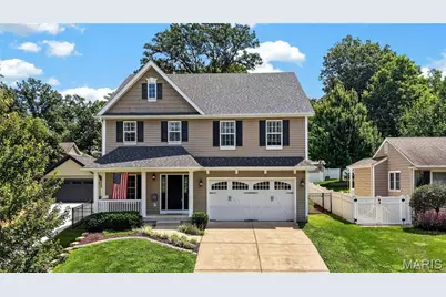 824 N Harrison Avenue, Kirkwood, MO 63122 - Photo 1