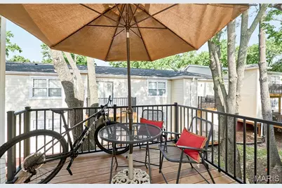 9045 N Swan Circle, Brentwood, MO 63144 - Photo 43
