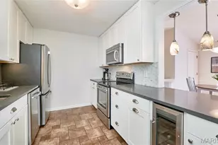 9045 N Swan Cir, Brentwood, MO 63144 - Photo 25