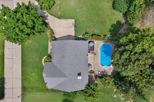 32 Kensington Pl Ct, Saint Charles, MO 63304 - Photo 11