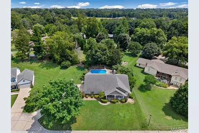 32 Kensington Place Court, Saint Charles, MO 63304 - Photo 7