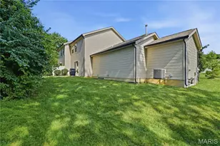 351 Champion Way Dr, Ballwin, MO 63011 - Photo 23