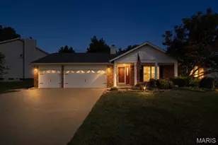 2296 Delaware Dr, Saint Charles, MO 63303 - Photo 25