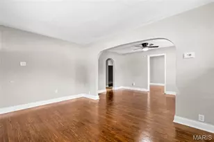 3302 Welsberg Dr, Saint Louis, MO 63121 - Photo 7