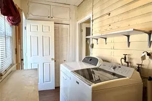 906 Georgia St, Louisiana, MO 63353 - Photo 17