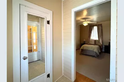 906 Georgia Street, Louisiana, MO 63353 - Photo 31