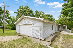 247 E Hwy 8, Shelbyville, MO 65565 - Photo 35