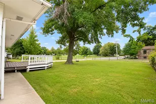 403 Cox Dr, Cuba, MO 65453 - Photo 5