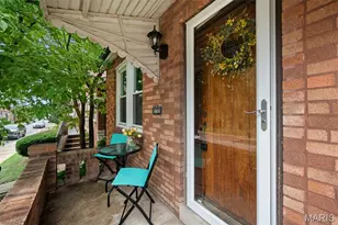 5301 Sunshine Dr, Saint Louis, MO 63109 - Photo 3