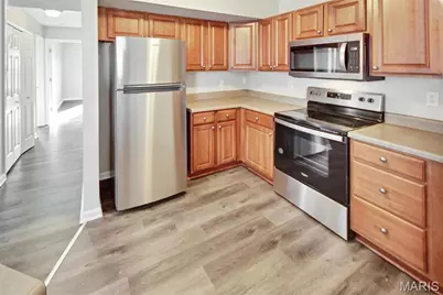 333 Stonewall Creek Drive, Dardenne Prairie, MO 63368 - Photo 7