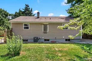 1304 South Dr, Saint Charles, MO 63303 - Photo 27