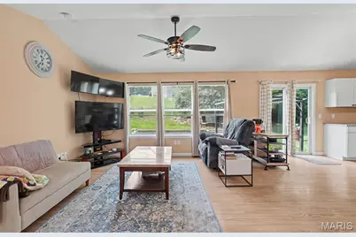 1023 Wrigley Circle, Warrenton, MO 63383 - Photo 3