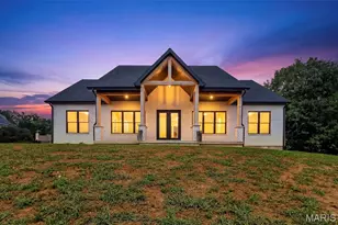 10116 Norwoods Ct, Hannibal, MO 63401 - Photo 3