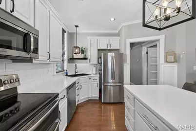 6720 Hancock Avenue, Saint Louis, MO 63139 - Photo 9
