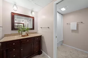 800 E Essex Ave, Glendale, MO 63122 - Photo 15