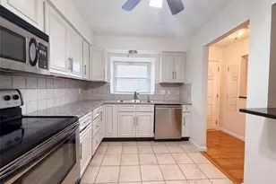 1154 Rue La Chelle Walk, Saint Louis, MO 63141 - Photo 11