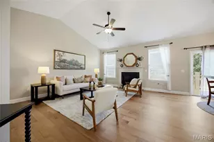 2349 Banon Dr, Saint Charles, MO 63301 - Photo 3