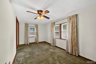 813 Hentschel Pl, Saint Louis, MO 63135 - Photo 31