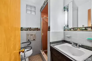 813 Hentschel Pl, Saint Louis, MO 63135 - Photo 17