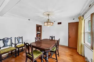 813 Hentschel Pl, Saint Louis, MO 63135 - Photo 9