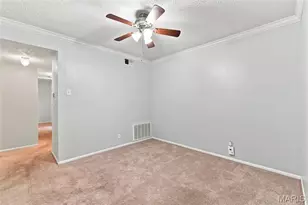 602 Rosetta Dr, Florissant, MO 63031 - Photo 11