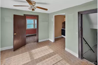 422 Scenic Drive, Riverview, MO 63137 - Photo 5