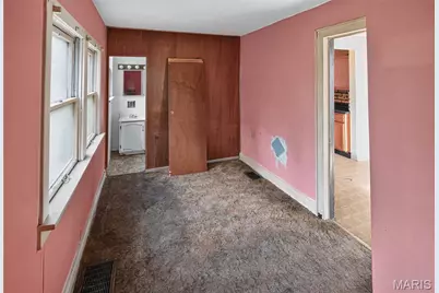422 Scenic Drive, Riverview, MO 63137 - Photo 7