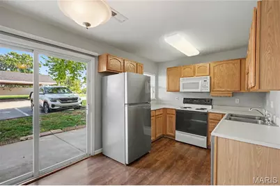 410 Benton #C, Saint Peters, MO 63376 - Photo 13