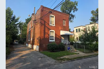 426 Bowen Street, Saint Louis, MO 63111 - Photo 1