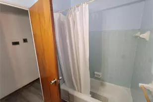 3825 Illinois Ave, Saint Louis, MO 63118 - Photo 9