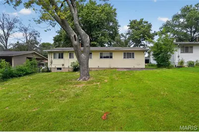 8428 Jacklin Avenue, Hazelwood, MO 63042 - Photo 29