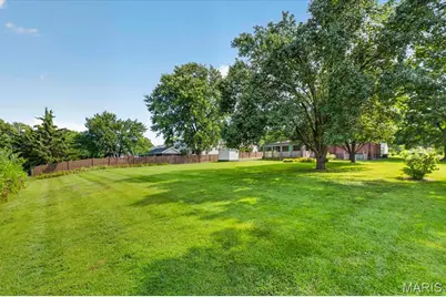 3737 Will Avenue, Saint Louis, MO 63125 - Photo 3
