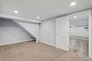 50 White Plains Dr, Chesterfield, MO 63017 - Photo 23