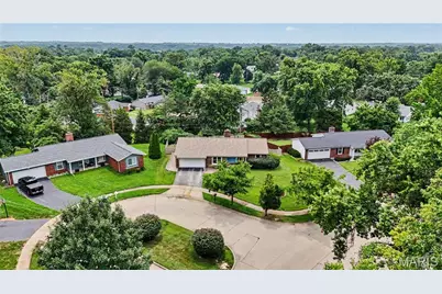 50 White Plains Drive, Chesterfield, MO 63017 - Photo 3