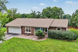 50 White Plains Dr, Chesterfield, MO 63017 - Photo 1